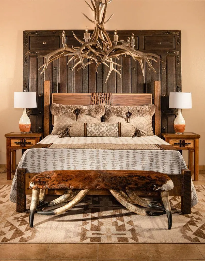 Style reference: the „Lodge“ theme suite as a highlight category.